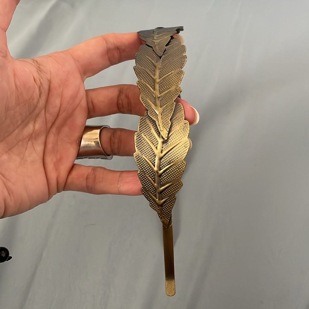 BCBG gold leaf headband - Picture 9 of 17